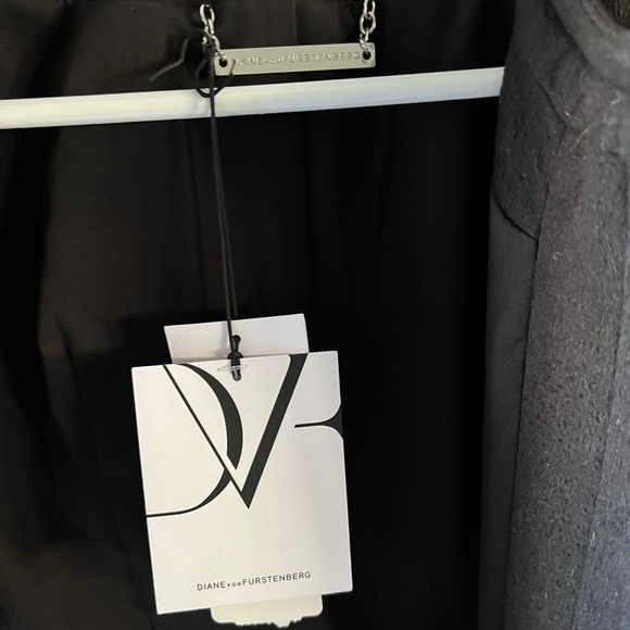 NWT Diane von Furstenberg Maya Black Leather Jacket size 2 - Picture 9 of 12